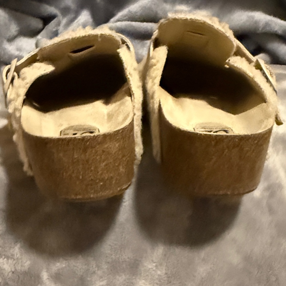 Dirty Laundry Cream Sherpa Slip-On Mules with Buckle - Picture 7 of 7